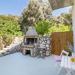 Prolithia 2 Villa Vlikhon